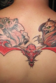 恶魔蝙蝠与马和鹰背部纹身图案