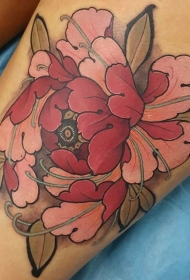 大腿新传统风格彩色花朵纹身图案