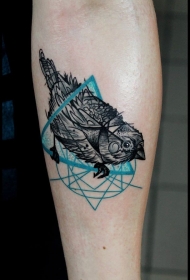 小臂彩色的小鸟与三角形纹身图案