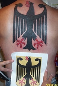 丹麦国旗标志满背纹身图案