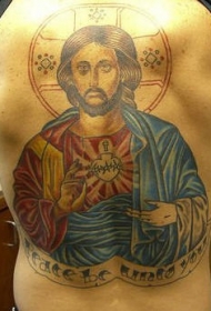 背部彩色的耶稣和圣心纹身图案
