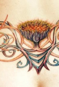 背部好看的花朵与藤蔓彩色纹身图案