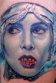好看的水彩吸血鬼女孩纹身图案