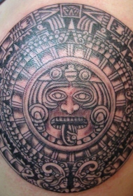 阿兹特克的祭祀石纹身图案