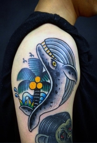 old school彩色棕榈树和鲸鱼手臂纹身图案