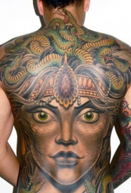 背部难以置信的五彩邪恶神秘美杜莎纹身图案