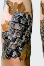 手绘彩色键盘键与叶子手臂纹身图案