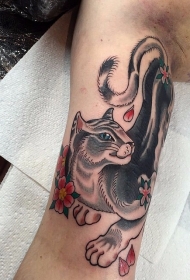 手臂插画风格彩色猫和花朵纹身图案
