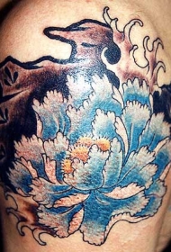大臂亚洲蓝色牡丹花纹身图案