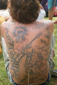 耶稣在背上弹吉他纹身图案