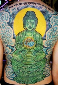 整个背部绿色的佛像纹身图案