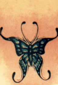 美丽的蓝色蝴蝶纹身图案