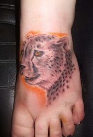 脚背猎豹头部橙色背景纹身图案