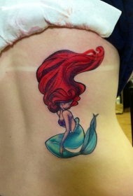 背部很酷的卡通彩色美人鱼纹身图案