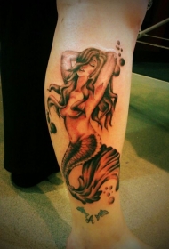 小腿美丽性感的美人鱼纹身图案
