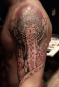 大臂美丽的装饰风格彩色大象与符号纹身图案