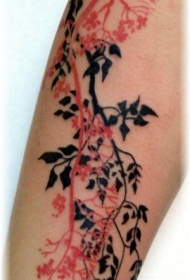 手臂简单的红色和黑色树枝纹身图案
