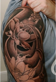 大臂黑色的莲花主题纹身图案