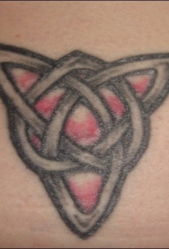 腰部彩色的三角形凯尔特结纹身图案