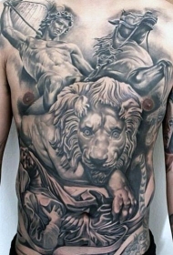 胸部和腹部很棒的古希腊勇士和狮子纹身图案