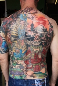 背部彩色的日本武士纹身图案
