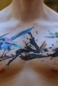 水彩鸟抽象泼墨胸部纹身图案