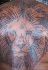 背部大面积狮子头纹身图案