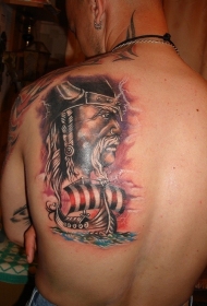 维京战士和帆船彩绘纹身图案