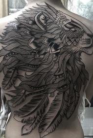 背部黑色的部落狮子头像纹身图案