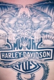 背部巨龙与哈雷戴维森标志纹身图案
