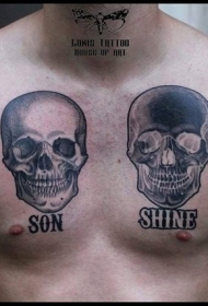 胸部人类骷髅和字母黑白纹身图案