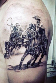 手臂黑白西部牛仔与马纹身图案