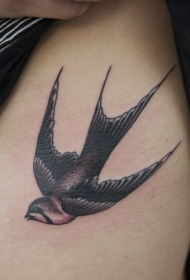 美妙燕子黑灰纹身图案