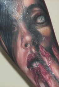 恐怖风格血腥的吸血鬼女人手臂纹身图案