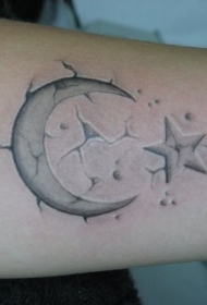 手臂上的月亮和星星3D纹身图案
