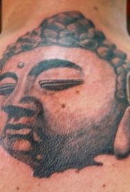 背部宏伟的如来佛祖肖像纹身图案