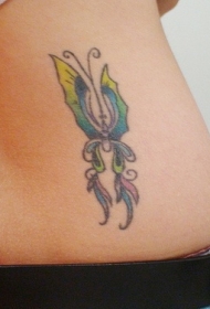 腰部五彩的蝴蝶纹身图案