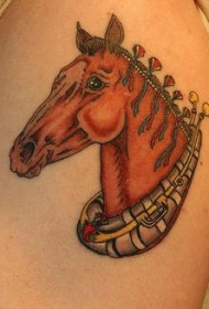 美丽的马头像纹身图案