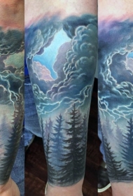 梦幻般的彩色森林与闪电云朵纹身图案