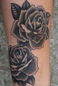 黑白玫瑰纹身图案
