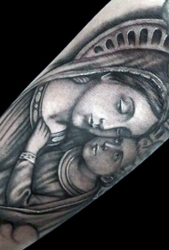 手臂黑色宗教风格圣母纹身图案