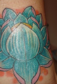 蓝色的莲花纹身图案