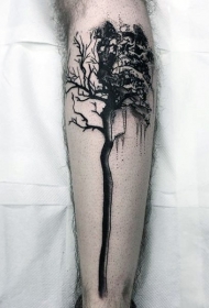 小腿黑色大树和太阳纹身图案