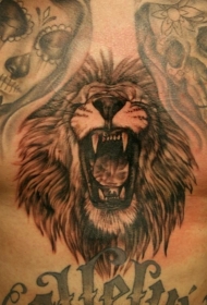 咆哮的狮子与墨西哥骷髅纹身图案