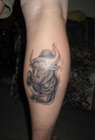 小腿牛头纹身图案
