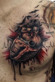 幽灵般的写实心脏胸部纹身图案