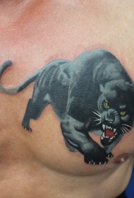 精彩的黑豹胸部纹身图案