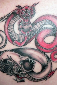 红色和黑色龙组合阴阳八卦纹身图案