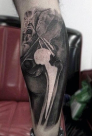 小腿令人印象深刻的写实风格骨骼纹身图案