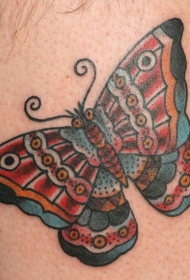 可爱的传统蝴蝶腿部纹身图案
